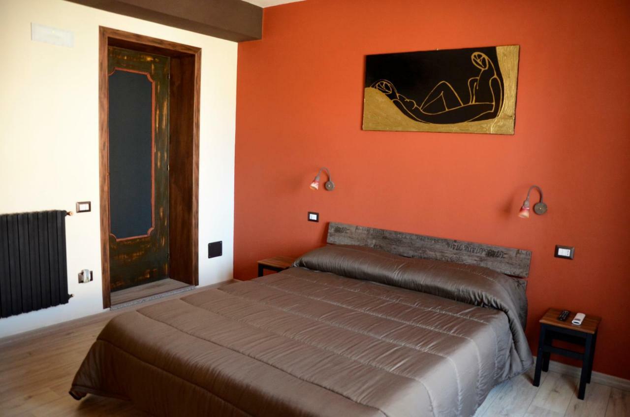 Artista B&B Càbras Eksteriør billede